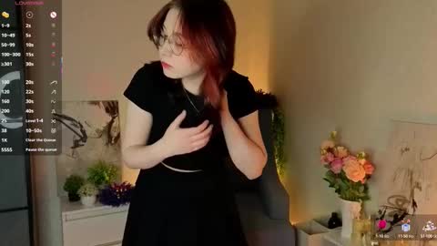 Snapshot of venastonks chatting on 10/12/25, 03:00 janet online show from 10/12/25, 03:00