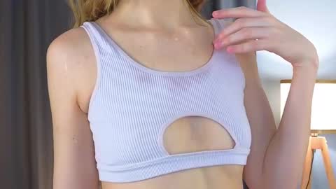 Snapshot of venelopa chatting on 02/18/25, 01:22 Venelopa online show from 02/18/25, 01:22