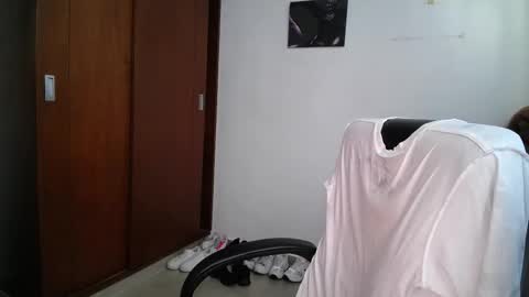 Venelope 3 online show from 11/20/25, 07:57