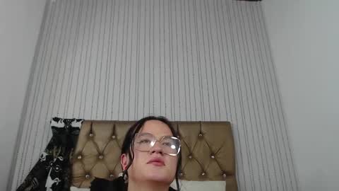 Snapshot of veneno_hot chatting on 12/30/24, 08:15 veneno hot online show from 12/30/24, 08:15