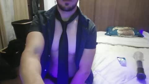 venezuelan420 online show from 10/15/25, 04:12