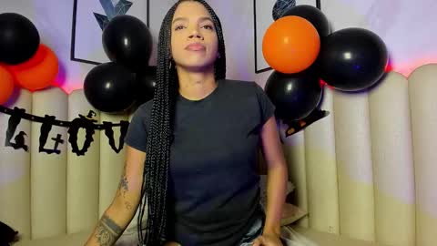 venus__miller online show from 10/20/25, 12:27