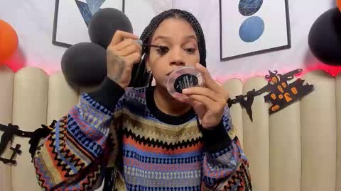 venus__miller online show from 10/30/25, 12:17