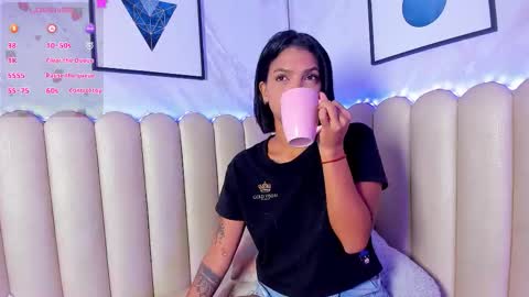 venus__miller online show from 11/12/25, 01:00