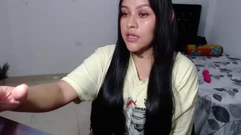 Snapshot of venus_menoza chatting on 02/22/25, 10:42 venus_menoza online show from 02/22/25, 10:42