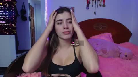 Andrea online show from 02/06/25, 02:33