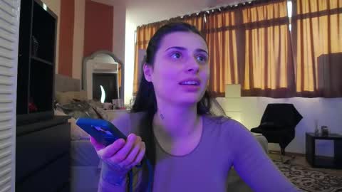 Snapshot of venusinylons chatting on 11/01/25, 01:35 venusinylons online show from 11/01/25, 01:35