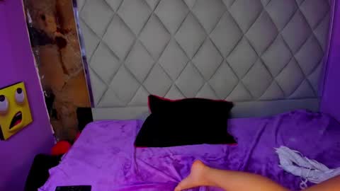 Venusowen  online show from 01/28/25, 07:53