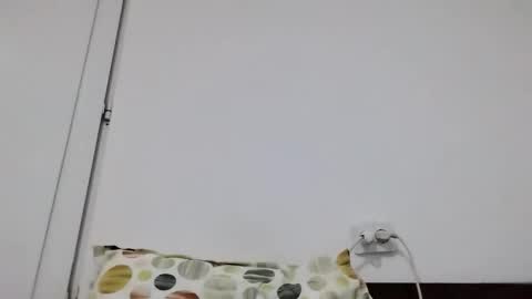 Snapshot of vera_elle chatting on 10/12/25, 05:45 Vera online show from 10/12/25, 05:45