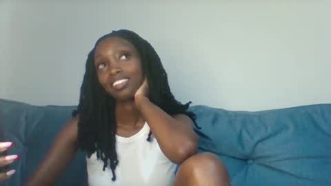 Snapshot of verabright chatting on 09/10/25, 07:47 verabright online show from 09/10/25, 07:47