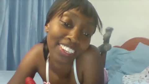 Snapshot of verabright chatting on 10/08/25, 09:12 verabright online show from 10/08/25, 09:12