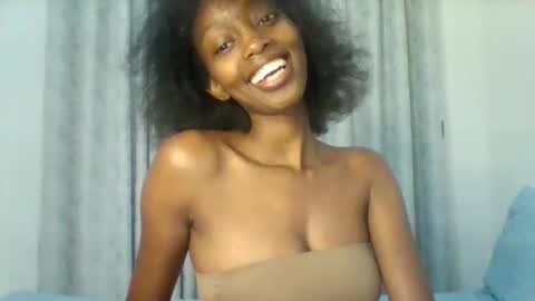 Snapshot of verabright chatting on 10/10/25, 06:51 verabright online show from 10/10/25, 06:51