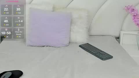 Snapshot of veragarnier chatting on 11/20/25, 02:28 Vera online show from 11/20/25, 02:28