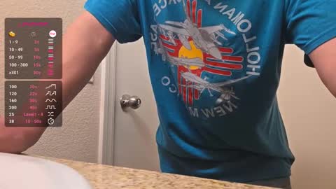 Snapshot of verdeblahblah1 chatting on 11/23/25, 02:17 verdeblahblah1 online show from 11/23/25, 02:17