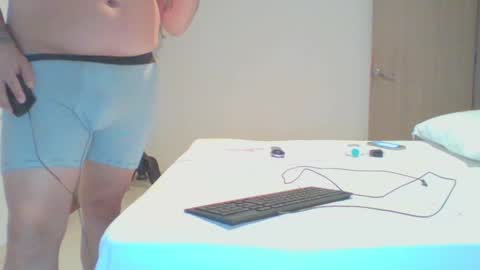 Snapshot of vergagolosa22 chatting on 02/02/25, 03:54 vergagolosa22 online show from 02/02/25, 03:54