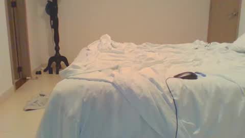 Snapshot of vergagolosa22 chatting on 03/10/25, 06:16 vergagolosa22 online show from 03/10/25, 06:16