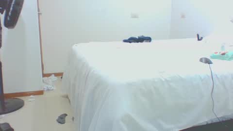 vergagolosa22 online show from 11/21/25, 07:07