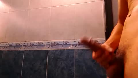 Snapshot of verman6868 chatting on 11/23/25, 09:14 verman6868 online show from 11/23/25, 09:14