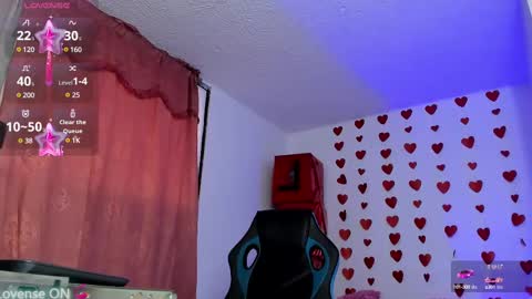 Veronica online show from 02/14/25, 12:14