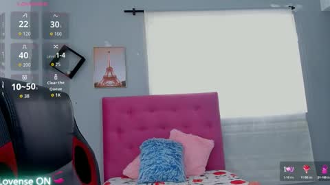 Veronica online show from 10/08/25, 05:21