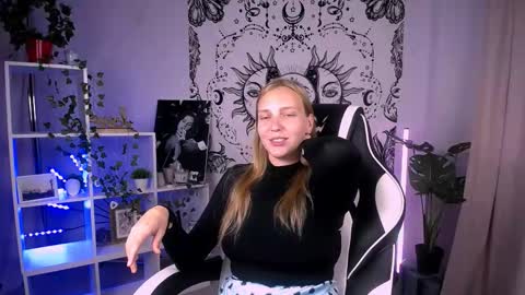 Snapshot of veronicaandersen chatting on 10/03/25, 03:58 VERONICA online show from 10/03/25, 03:58