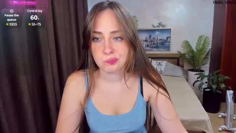 Snapshot of veronicafreman chatting on 12/07/24, 12:35 Veronica online show from 12/07/24, 12:35