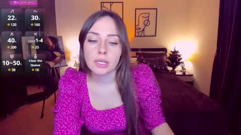Snapshot of veronicafreman chatting on 12/28/24, 09:52 Veronica online show from 12/28/24, 09:52