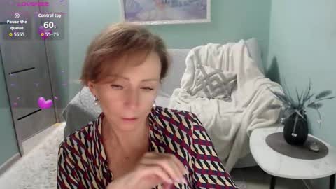 Helen online show from 10/14/25, 05:52