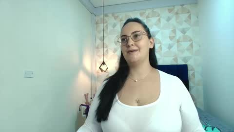Snapshot of veroniicabbw chatting on 02/10/25, 02:59 veroniicabbw online show from 02/10/25, 02:59