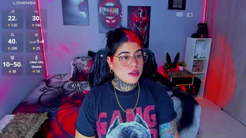 Snapshot of veronika_metalstar chatting on 09/25/25, 06:44 Miss Veronika online show from 09/25/25, 06:44