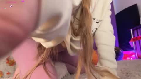 VeronikaAV online show from 11/06/25, 08:15