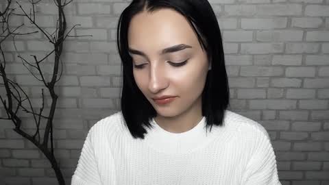 Snapshot of veryveryshygirl chatting on 12/02/24, 11:45 Ana online show from 12/02/24, 11:45