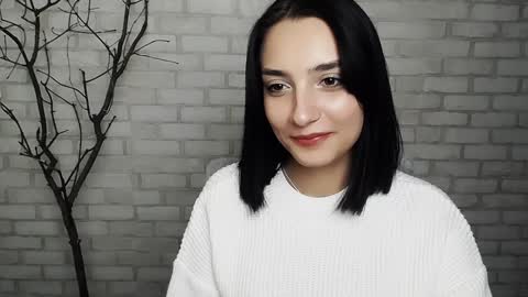 Snapshot of veryveryshygirl chatting on 01/07/25, 02:51 Ana online show from 01/07/25, 02:51