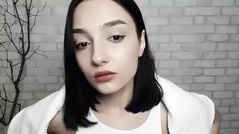 Snapshot of veryveryshygirl chatting on 02/20/25, 07:01 Ana online show from 02/20/25, 07:01