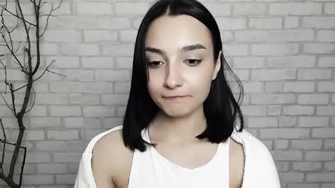 Snapshot of veryveryshygirl chatting on 02/20/25, 01:08 Ana online show from 02/20/25, 01:08