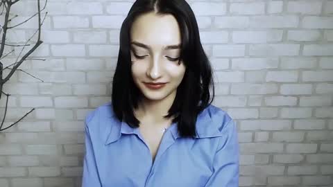 Snapshot of veryveryshygirl chatting on 02/27/25, 02:10 Ana online show from 02/27/25, 02:10