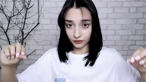 Snapshot of veryveryshygirl chatting on 03/06/25, 08:19 Ana online show from 03/06/25, 08:19