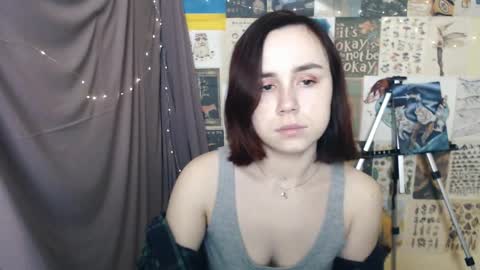 Snapshot of veryveryvery_shy chatting on 01/11/25, 06:24 veryveryvery_shy online show from 01/11/25, 06:24
