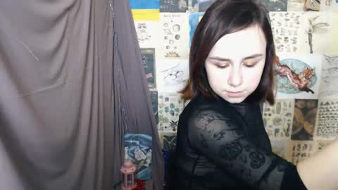 Snapshot of veryveryvery_shy chatting on 01/30/25, 10:08 veryveryvery_shy online show from 01/30/25, 10:08