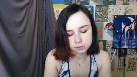 Snapshot of veryveryvery_shy chatting on 02/22/25, 06:28 veryveryvery_shy online show from 02/22/25, 06:28