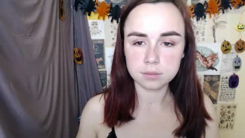 veryveryvery_shy online show from 10/16/25, 05:58