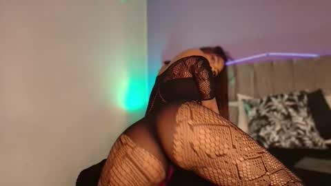 Sthefanny online show from 02/10/25, 10:51