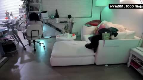 Snapshot of vesafine chatting on 11/29/25, 07:00 vesafine online show from 11/29/25, 07:00