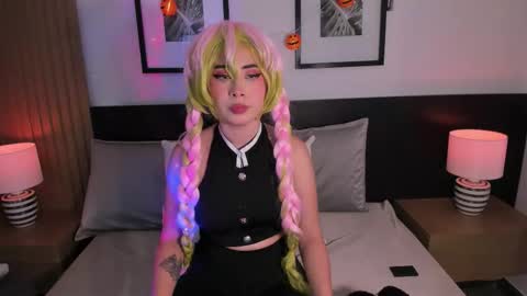 Snapshot of vi_anaya chatting on 10/29/25, 11:34 Anaya online show from 10/29/25, 11:34