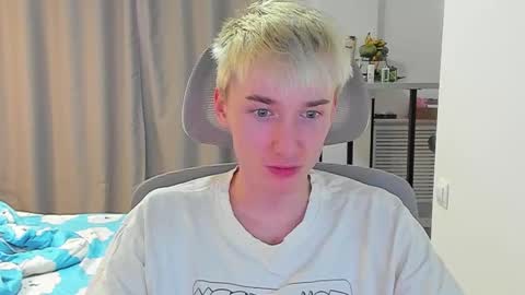 vibemygirl online show from 10/09/25, 10:02