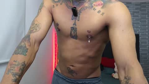 Snapshot of vicctorzc chatting on 01/14/25, 11:58 Victor cardenas online show from 01/14/25, 11:58