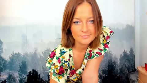 Snapshot of viciousqueen chatting on 01/12/25, 12:55 ViciousQueenu can call me Laura online show from 01/12/25, 12:55