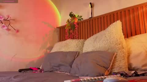 VICTORIA online show from 10/08/25, 08:28