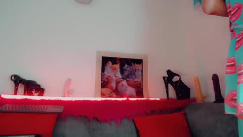 Snapshot of vicky_gill_ chatting on 10/10/25, 09:36 vicky_gill_ online show from 10/10/25, 09:36