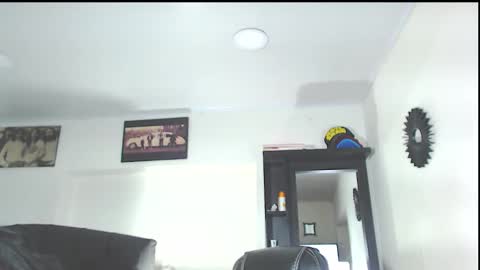 Vicky  online show from 09/24/25, 11:02